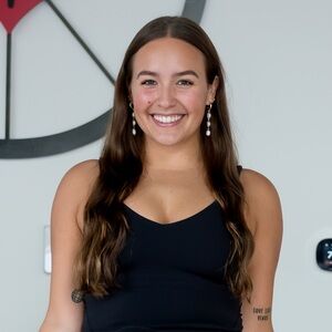 Meet your Posher, Elise